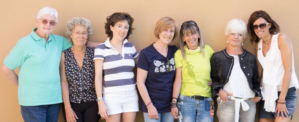Il Direttivo dell'associazione VIOLA. Da sinistra: Mariolina, Fulvia, Genny, Raffaela, Tiziana, Annamaria e Cristina